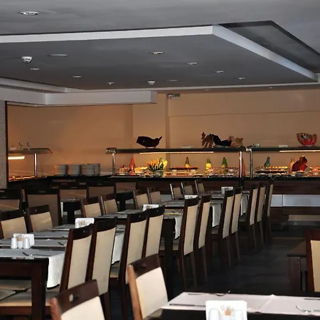 酒店 Sun Park 4*